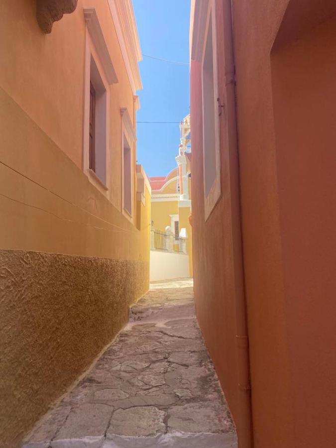 Sokratis Apartments Symi Bagian luar foto